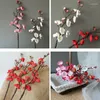 Fiori decorativi Fiore di simulazione Cinese classico artificiale Ramo di prugna Casa Banchetto Decorazione Matrimonio Falso