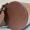 Mjuka män väska cirkulär handväska crossbody tygväska topphandtag rund väska designer handväska topp spegel kvalitet man axel väskor silver hårdvara broderad bred rem