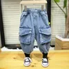 Jeans Boys 'Bebek Pantolon İlkbahar ve Sonbahar 2023 Kore Baskı Çocuk Baskılı Gevşek Moda İş Giysesi 230830
