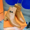 En kaliteli deri yuvarlak ayak parmağı yüksek topuklu tıknaz ayak bileği botları toka moda patik tasarımcı şövalye boot