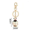Keychains 2023 Z Fashion and Lovely Rhinestone White Drop Oil Color Liten Bug Bag Key to the Holiday Present kan anpassas