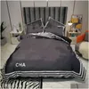 Conjuntos de ropa de cama de diseñador negro, edredón cálido de invierno, edredones de cama tamaño Queen, fundas de almohada Ers, entrega directa