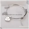 Reine britannique mère Vivienne lettre d'amour coquille naturelle Saturn Bracelet personnalité livraison directe accessoires de mode Dhqdj