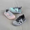 Sneakers Children's Casual Sports Shoes Mesh Breattable Boy Girls Walking Shoes Soft Sules Anti-Scid Baby Walking Shoes Baby Sports Shoes L0831