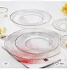 Assiettes paquet de 100 plateaux de chargeur en plastique transparent avec service décoratif en acrylique à rayures dorées