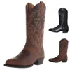 Stivali da uomo ricamati con tacco alto da uomo in legno con radice in Europa e America Slip on Western Cowboy Winter Big Size 230831