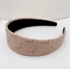 Retro-Designer-Stirnband für Damen mit Buchstabendruck, breiter Rand, verdicktes Herbst-Haarband, umwickelter Stoff, Kopfbedeckung, Street-Fashion-Stirnband, Party-Geschenk-Zubehör