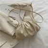 Designer -Bag -Tasche Taschen Süßigkeiten Mini Jodie Frühling Sommer Frische Farbe Damen Ein kleiner westlicher One Schulterkreuz Faltenknödelknödel Wolkenbrötchen Bives