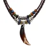 Pendanthalsband Vintage Men Bohemian Wolf Tooth Necklace Woven Handgjorda Cross Beads Stylish Tribal Design Rope Jewelry 230831