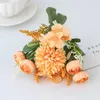 装飾的な花1バンチ高品質のシルクペノイヒドランジャブーケ花嫁人工偽植物Camellia Buds Wedding Supplies
