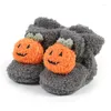 Bottes Halloween Chaussures Bootie pour bébé 0 6 12 18 mois Pantoufles mignonnes en molleton de citrouille nés premiers marcheurs