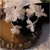 Pinces à cheveux embellissements incrustés et accents de bijoux pour les mariages occasions spéciales - Accessoires de fleurs en crêpe