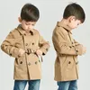 Tench Coats Tench Coat Boy Girl Clothes Windproof Jacket British Double Breasted Windbreaker Turn-Down Collar Belt Belt Kids Outwear 230830
