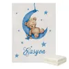 Ensembles de literie Lvyziho nom personnalisé ours endormi ensemble de berceau bleu dormir sur la lune cadeau de douche de bébé 230830