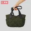 Herfst en Winter Katoenen Pak Handtas vrouwen Eenvoudige Nylon Zachte Draagtas Hoogwaardige Lingge Een Schouder Crossbody Tas 230831