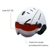 Cykelhjälmar 2in1 Visor Skid Snowboard Hjälm Löstagbar snökask Antifog Antiuv Integrerad Goggle Shield Lågvikt Vuxna Män kvinnor 230830