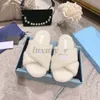 Fur Slippers Designer Women Slipper Furry Slides Sheepskin Platform Wool Sandals Winter Warm Fluffy Furry Scuffs Fuzzy Flip Flops