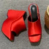 Sandales d'été pour femmes, pantoufles de plage, semelles compensées, solides, multi-variétés, plateforme imperméable, chaussures Sexy à la mode