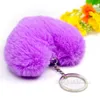 Keychains Lanyards Fluffy Pompom Keychain Gifts för kvinnor Mjuk hjärta Form Pompon Fake Rabbit Key Chain Ball Car Bag Accessories Ring 230831