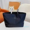 2023-Nylon Totes Taschen Designer-Tasche Luxus-Handtasche Frau Schulter-Einkaufstasche Mode Shopping Geldbörse Lässige Strandhandtaschen mittlere Größe 5A