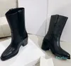 Botas de caballero de cuero encerado Hee grueso Bota de vaquero occidental Moda puntiaguda Medio botines para mujeres diseñadores de lujo zapatos fábrica Calzado