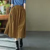 Rokken rokken lang voor vrouwen mode Koreaanse streetwear Harajuku midi Japanse stijl bruine retro corduroy rok elegante vrouw 230301