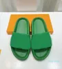 Ciabatte da spiaggia da uomo Classic Flat Summer Lazy Designer Cartoon Big Head flop in pelle da uomo Slides Hotel Bath scarpe da donna Lady sexy Sandali Large size 35-41-42-45 01