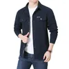 Hommes vestes printemps automne hommes veste coton à manches longues décontracté affaires lâche Cargo pour hommes solide chemise couche de finition mâle