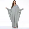 Abbigliamento etnico Abaya Dubai Fashion Bat Robe Musulmano Abaya Islam Dress Women Solid Bikini Cover-up Abiti sexy con maniche a pipistrello Beach Travel