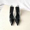 Dress Shoes European and American New Spring High Heel Women Sexy Pointed Color Contrast Transparante dunne hak sandalen rugriem single shl230301