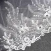Bridal Veils Two Layer 2023 Tule Lace Edge Cathedral Wedding Veil 3m lang met Comb Accessoires