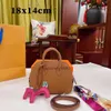 Body Cross Designer Flap Fashion bag Mini Shoulder Bags Thread Purse Claic Letter Buckle Clutch Pouch Removable Strap Multicolor Pig nose bucket bag 2023