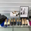 Espadrilles 디자이너 신발 고급 스니커즈 여성 캐주얼 신발 캔버스 진짜 가죽 로퍼 클래식 디자인 부츠 슬리퍼 슬라이드 Shoebrand 02