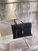 바디 크로스 가방 여성 디자이너 고급 숄더 가방 핸드백 레이디 가방 큰 토트 패션 테이퍼 클라 테이퍼 엔드 가죽 가방 하트 모양의 최고 품질 23ss