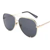 Solglasögon 90 -talets vintage Gold Alloy Womens Solglasögon Lyx 2020 Australien Designer Tonade lins Sun Glasses Dam Celebrity Shades UV400J230301