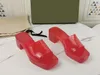 Jelly Slippers Designer Sandalen Vrouwen Chunky Rubber Slippers Hoge Hakken Schoenen Dikke Bodem Slipper Alfabet Loafers Roze Groen Snoep kleuren Schoen Zomer Mode