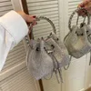Мессенджер высококачественный кошелек для сумочек французская толпа маленькая толпа Bolso Tassels and Chain Diamonds Saceme Femme Portable Bucket Bag Women 2023