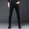 Mäns jeans 2020 Ny ankomst denim raka full längd byxor med hög elasticitet smal man mode mid-midjemän y2303