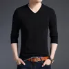 Men's T-Shirts Fashion Brand T Shirts Men V Neck Street Wear Tops Trending Mercerized Cotton Korean Long Sleeve Tee Men Clothing 230301