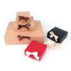 Подарочная упаковка 5pcs / 10pcs Картонная упаковка картонная картонная кожаная кожа кожа кожа красная коробка Настраиваемое размер и логотип с принтом