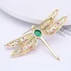 Brosches Korean Stylish Dragonfly Insect For Women Colorful Cubic Zirconia Pins Fashion Jewelry Scarf Suit tröja Tillbehör