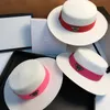 Luxury Women's designer straw hat flat top hat high quality men's and women's same triangle sun visor