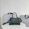 Bolsos de noche Bolsos cruzados con asa de reloj de arena de cuero genuino de alta calidad Bolsos de mano para hombres y mujeres Diseñador de lujo moda Reloj de arena billetera de compras Bolsillos para tarjetas de sobres