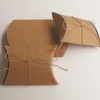 Подарочная упаковка 50peeces kraft Paper Pillow Cardbode Box маленький размер точечные сумки Candy Box1