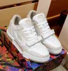 Louies Vuttion Sneakers Designer Sneaker Treinador Virgil Sapatos Casual Calfskin Leather Abloh White Green Red Blue Let 41N5 Luis Viton Lvse Shoes S1f1