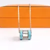 Designer Classic Luxury Pendant Necklaces Women 316Lsilver Letter Necklace Luxury Design Jewelry Colorfast Hypoallergenic