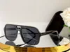Sunglasses For Men and Women Summer 884 Designers Style Anti-Ultraviolet Retro Plate Full Frame Glasses Random Box