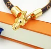 Luxury V Brand Clover Designer Charm Bracelet Gold Real Genuine Leather Sweet Flower Love Bracelets Party Wedding Jewelry