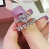 Cluster Rings 2023 New Trendy Heart Original silver color bride Wedding Ring Set per le donne Lady Anniversary Gift Jewelry all'ingrosso R5690-PINK G230228