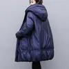 Women's Down Fashion Tjock varm vadderad jacka 2023 Vinterrockar Plus Size Lose Clothing Hooded Long Parkas Overcoats D877